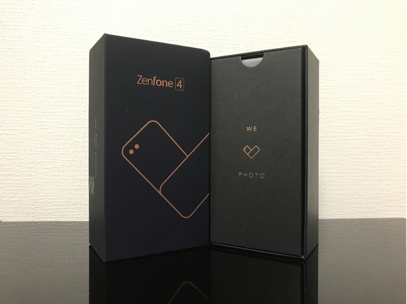 ZenFone 4の箱